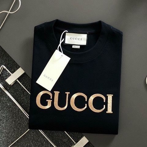 【Gucci 】（グッチ）半袖 男女兼用、ご好評に付き再入荷！