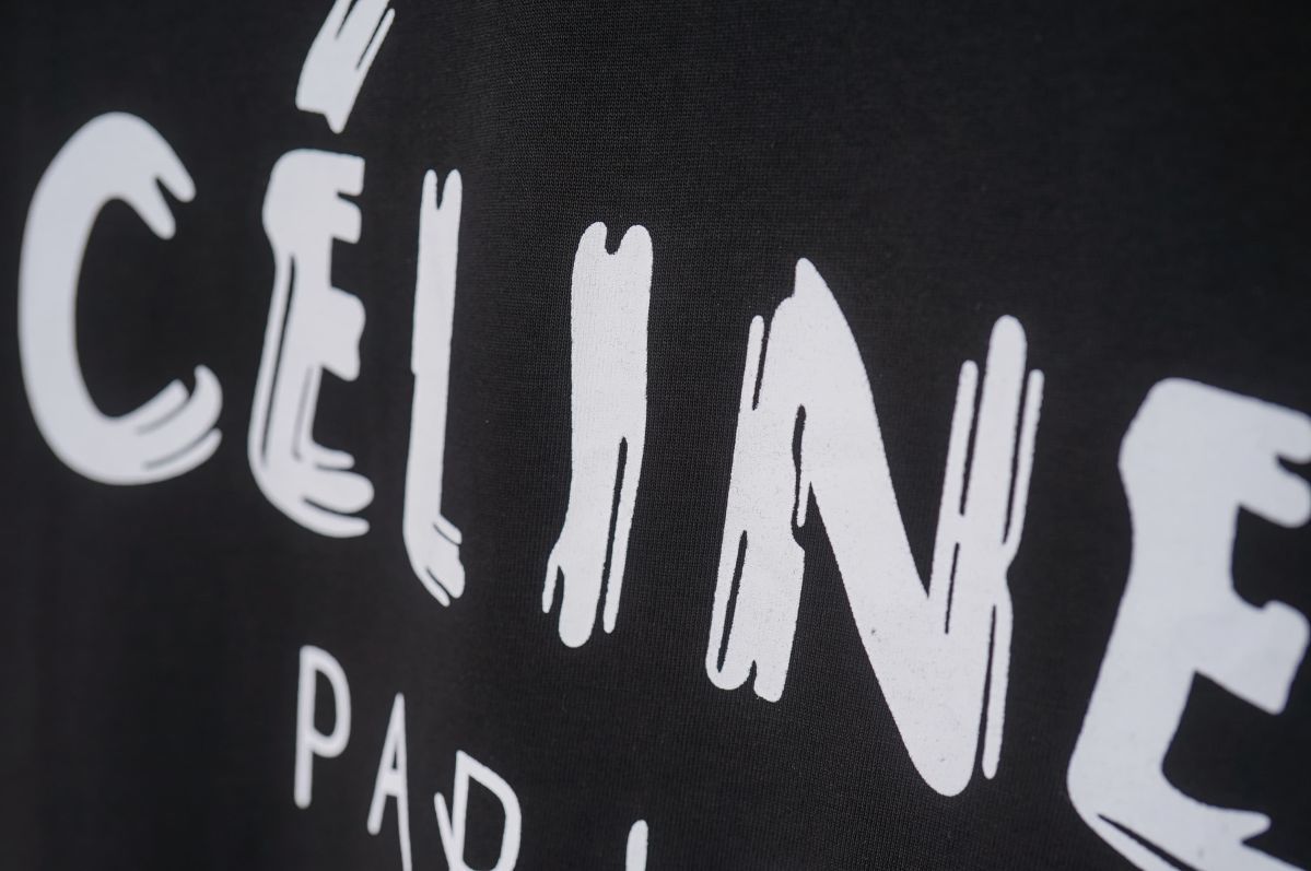 【CELINE 公式旗艦店】セリーヌ Tシャツ ご好評に付き再入荷！