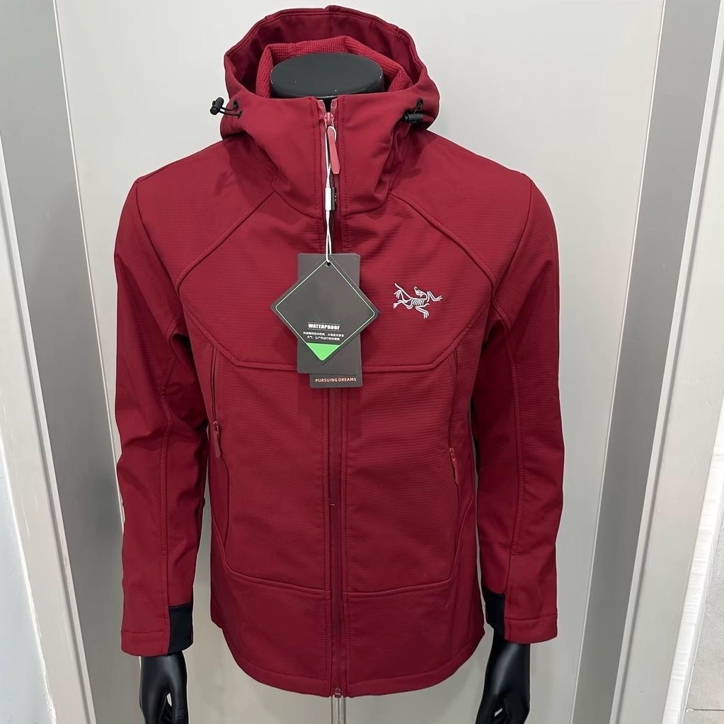 【ARC'TERYX旗艦店】COVERT ニットカーディガン ご好評に付き再入荷！