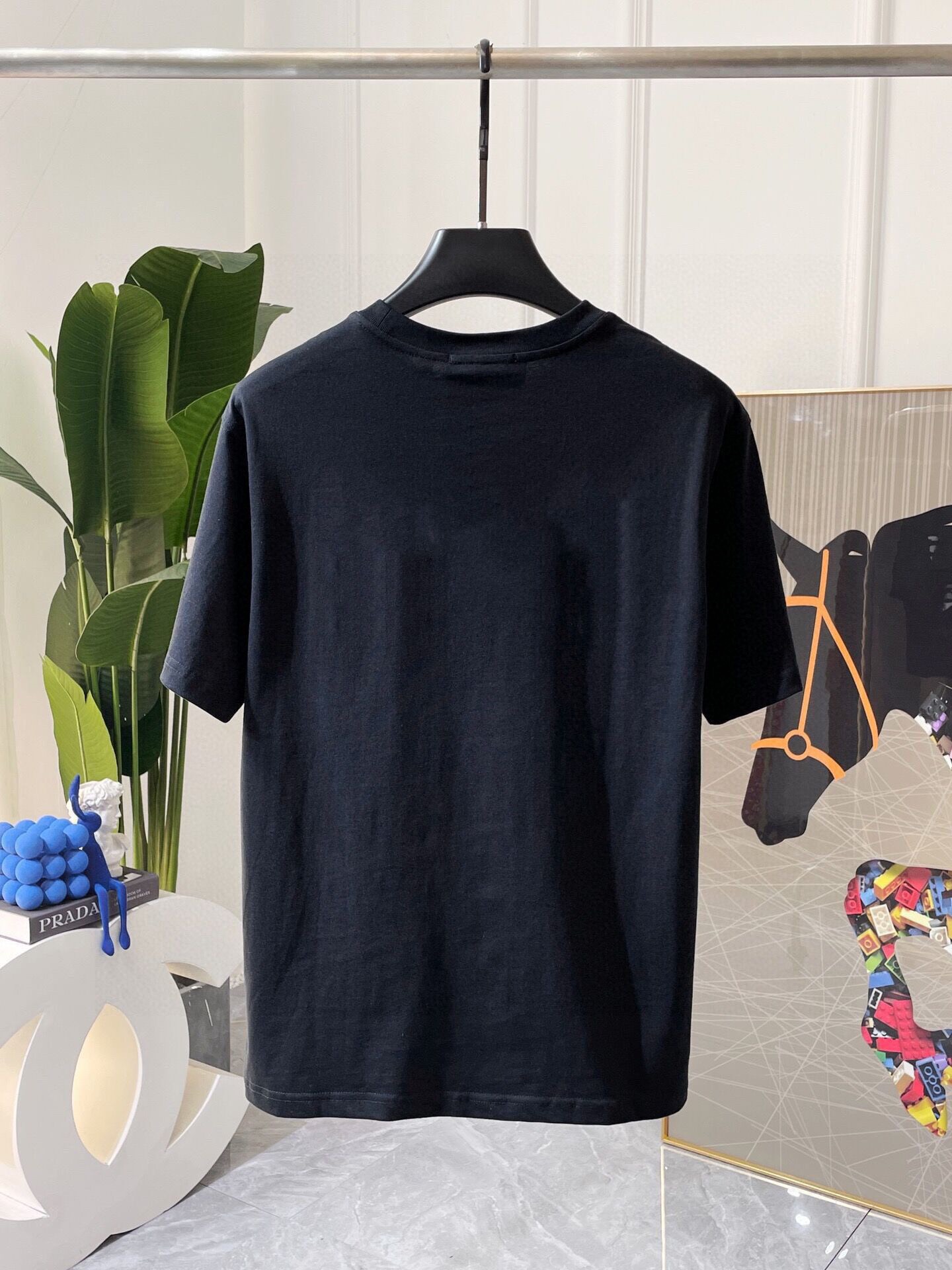 【MONCLER旗艦店】モンクレール 半袖ショートパンツスーツ ご好評に付き再入荷！