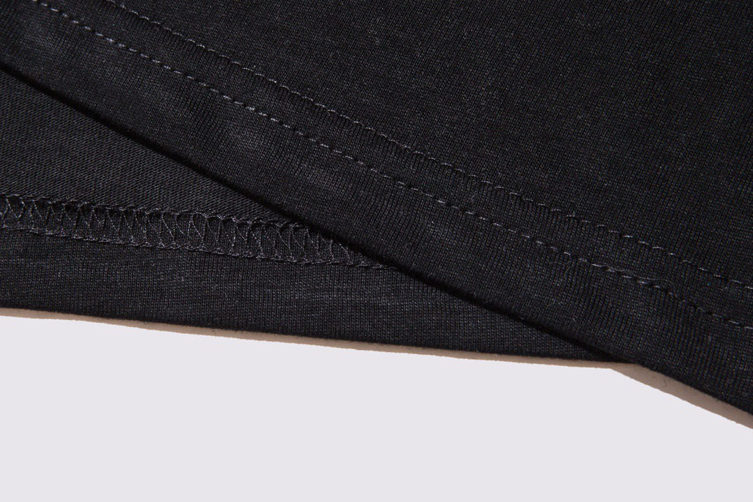 【BURBERRY】（バーバリー）男女兼用、ご好評に付き再入荷！