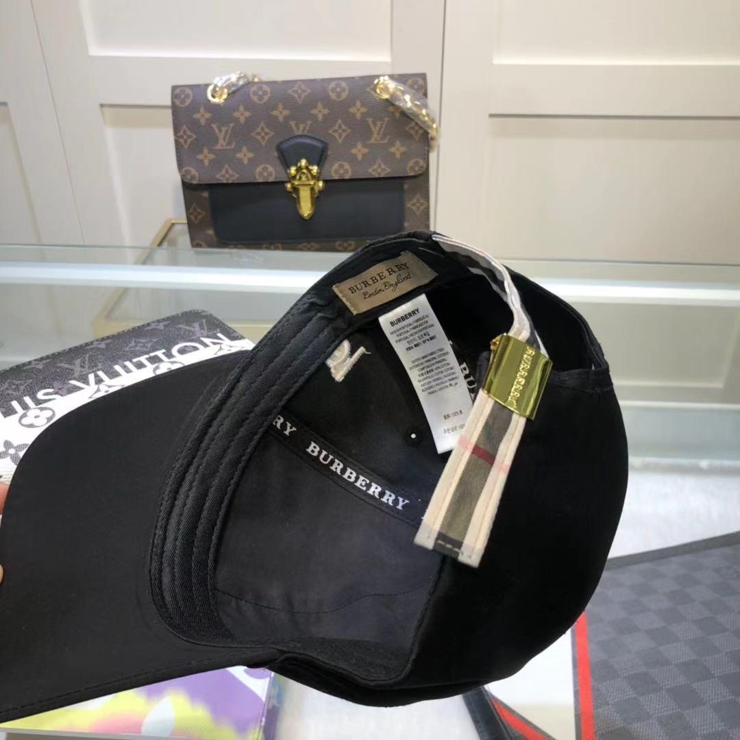 【BURBERRY公式旗艦店】（バーバリー )ベースボールキャップ