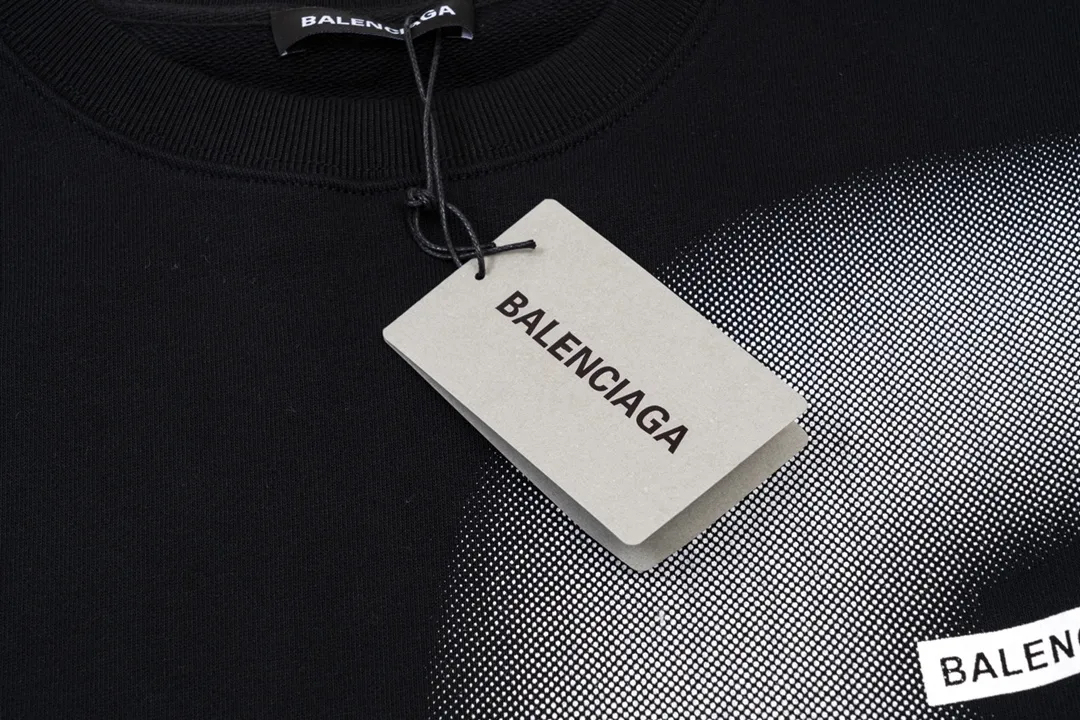 【BALENCIAGA公式旗艦店】バレンシアガ ご好評に付き再入荷！！