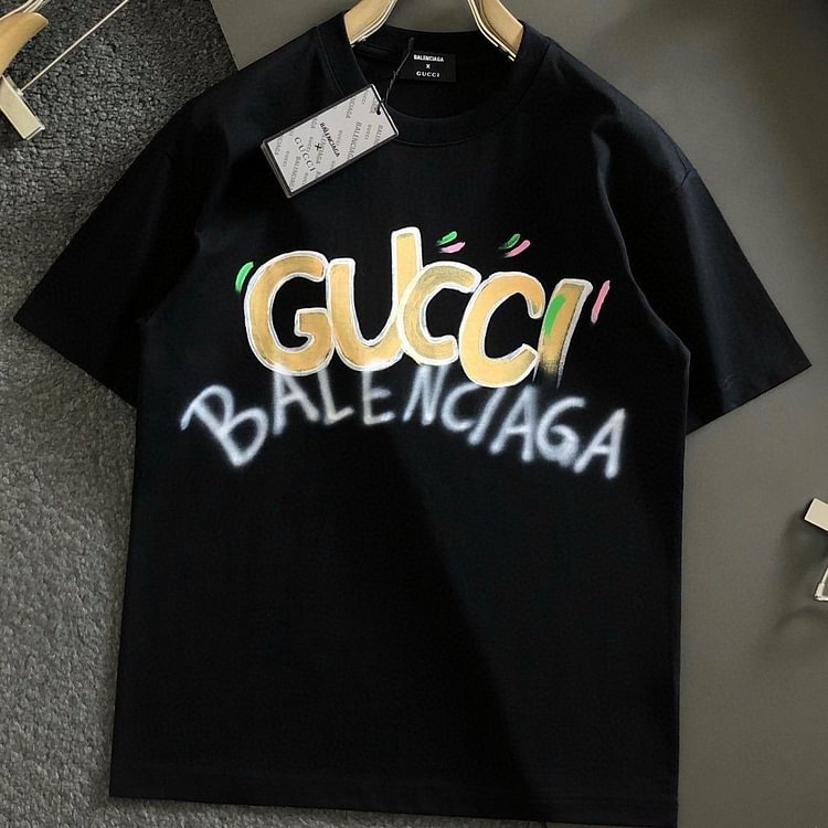 【Gucci ✖️ BALENCIAGA 】（グッチ✖️ バレンシアガ ）半袖 男女兼用