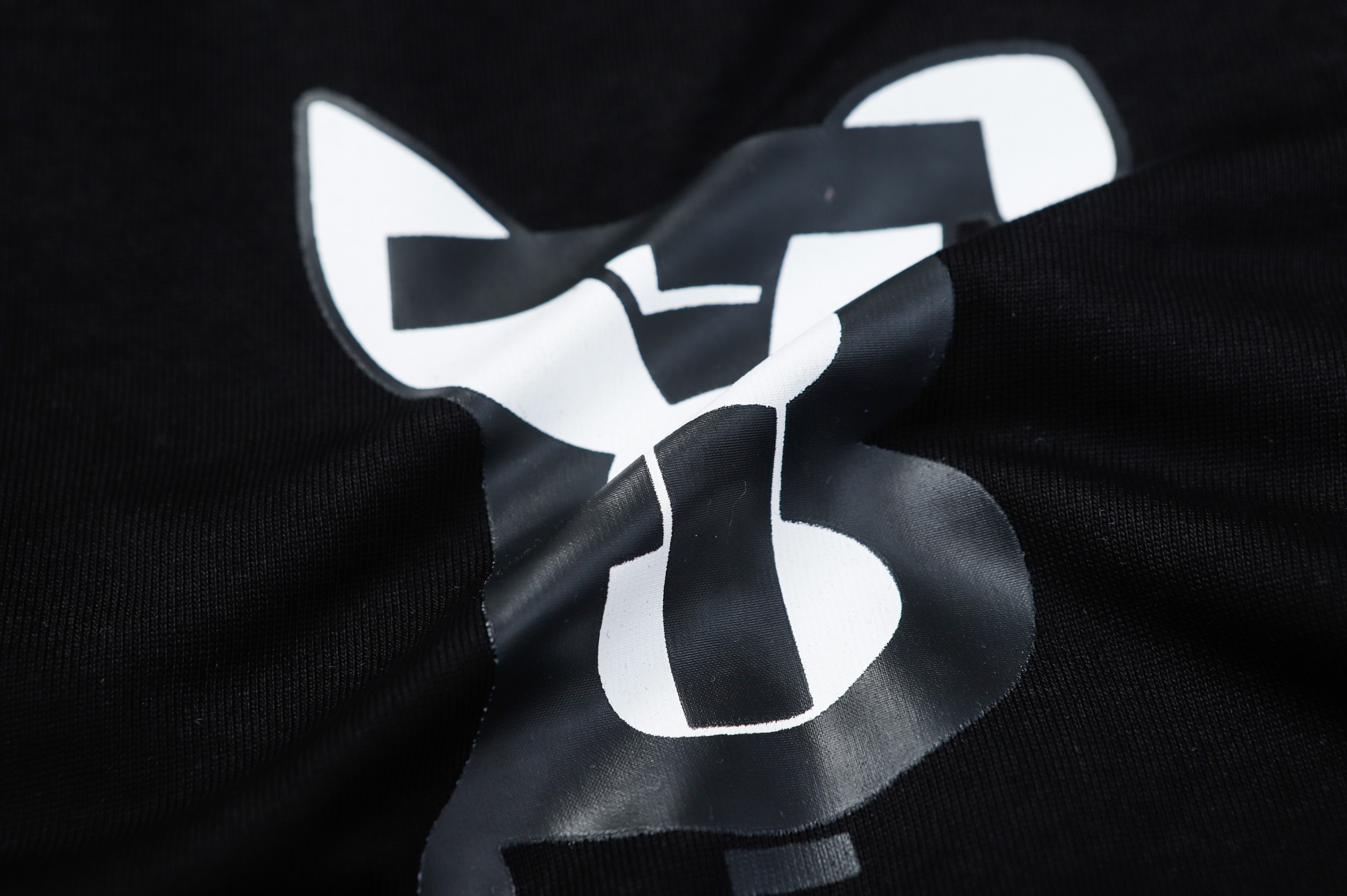 【BURBERRY旗艦店】バーバリー 半袖Tシャツ ご好評に付き再入荷！