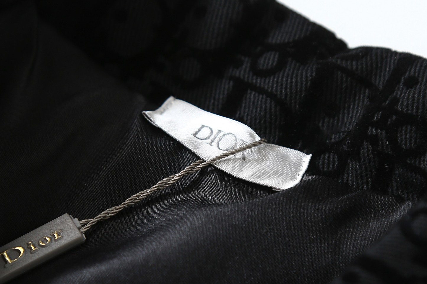 【DIOR公式旗艦店】ディオール ジャケット ご好評に付き再入荷！