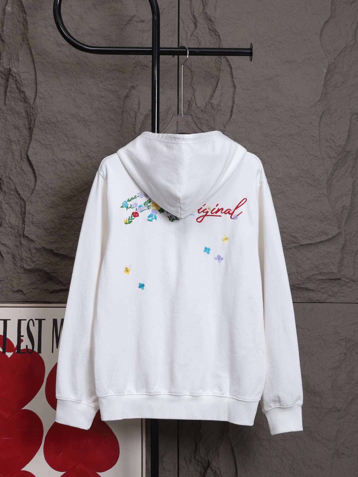 【LOUIS VUITTON旗艦店】ルイヴィトン パーカー ご好評に付き再入荷！