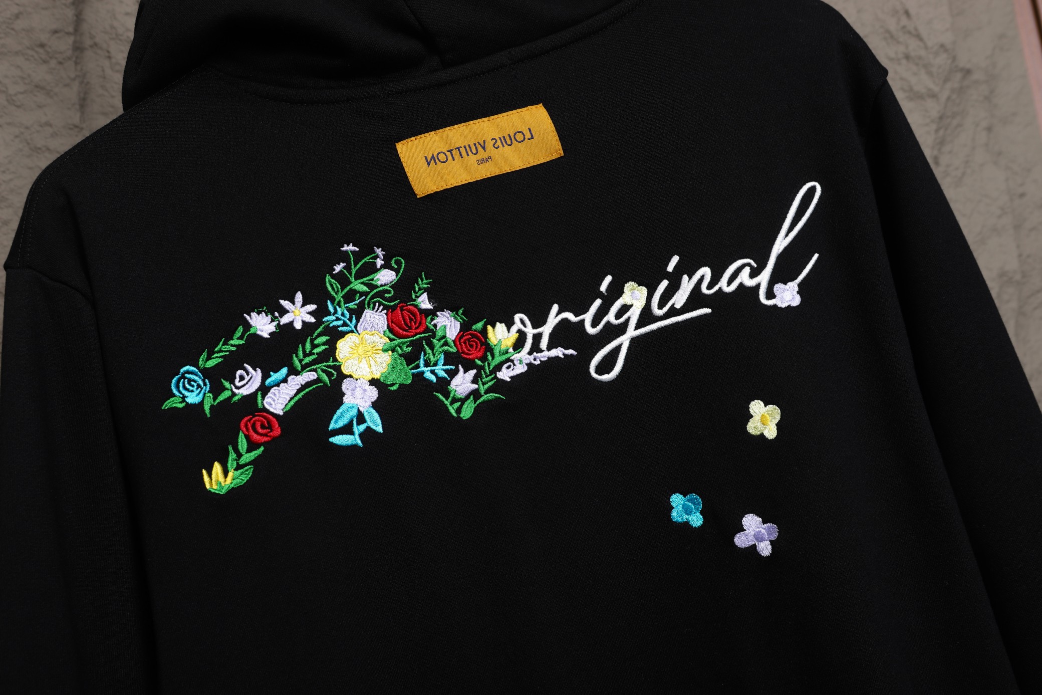 【LOUIS VUITTON旗艦店】ルイヴィトン パーカー ご好評に付き再入荷！