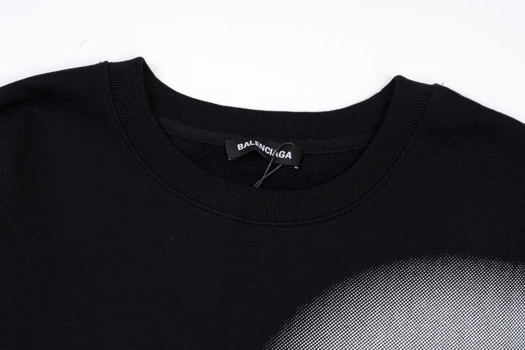 【BALENCIAGA公式旗艦店】バレンシアガ ご好評に付き再入荷！！