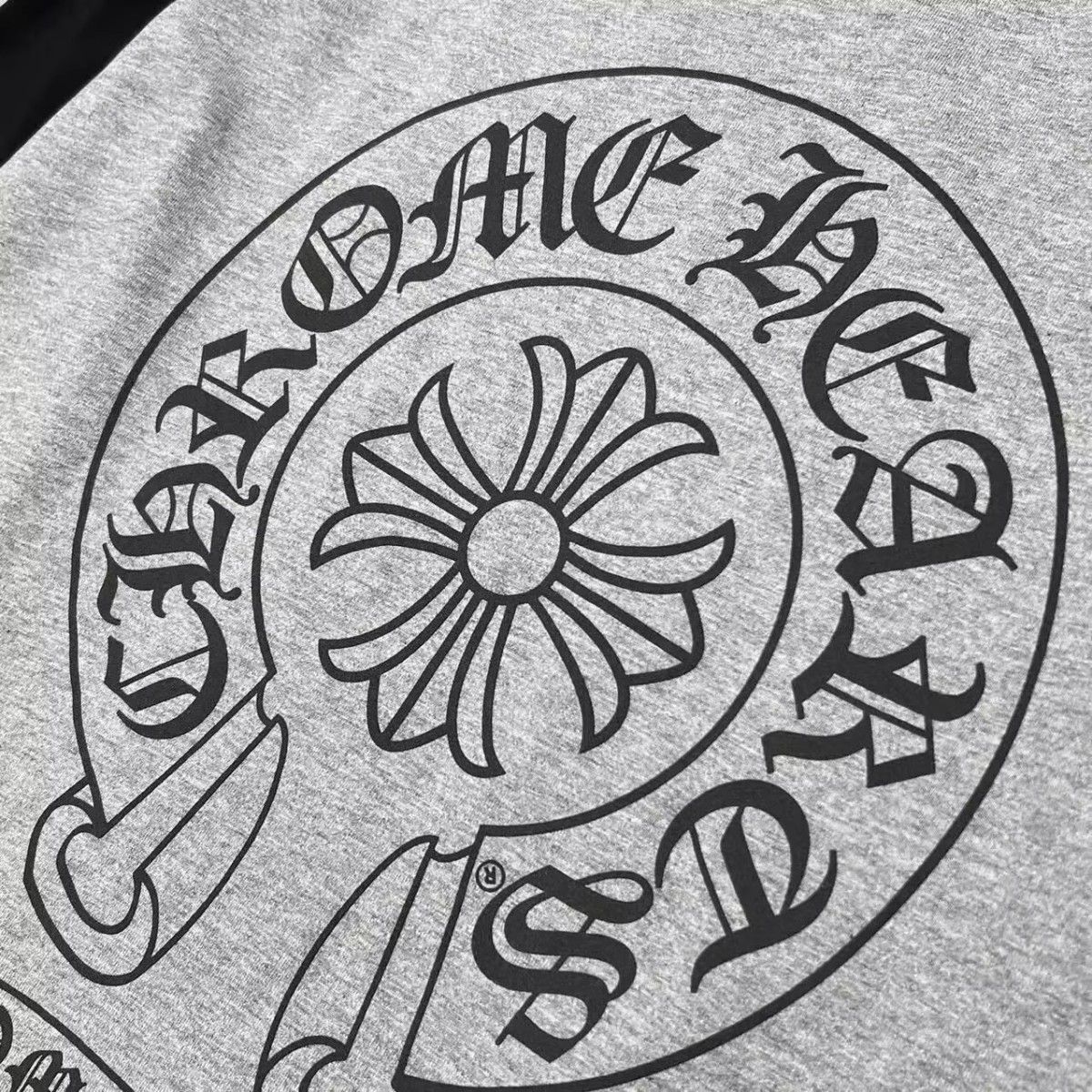 【CHROME HEARTS】クロムハーツ 長袖 男女兼用、ご好評に付き再入荷！