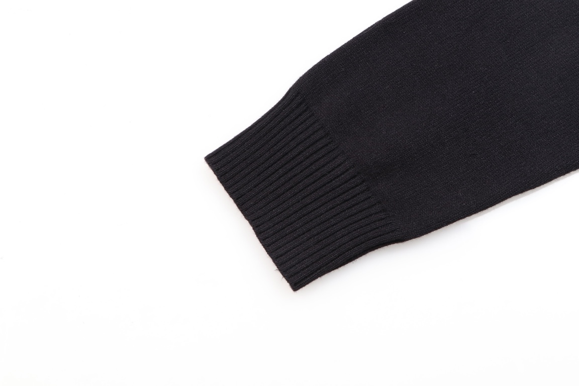 【Canada Goose旗艦店】セーター 男女兼用、ご好評に付き再入荷！