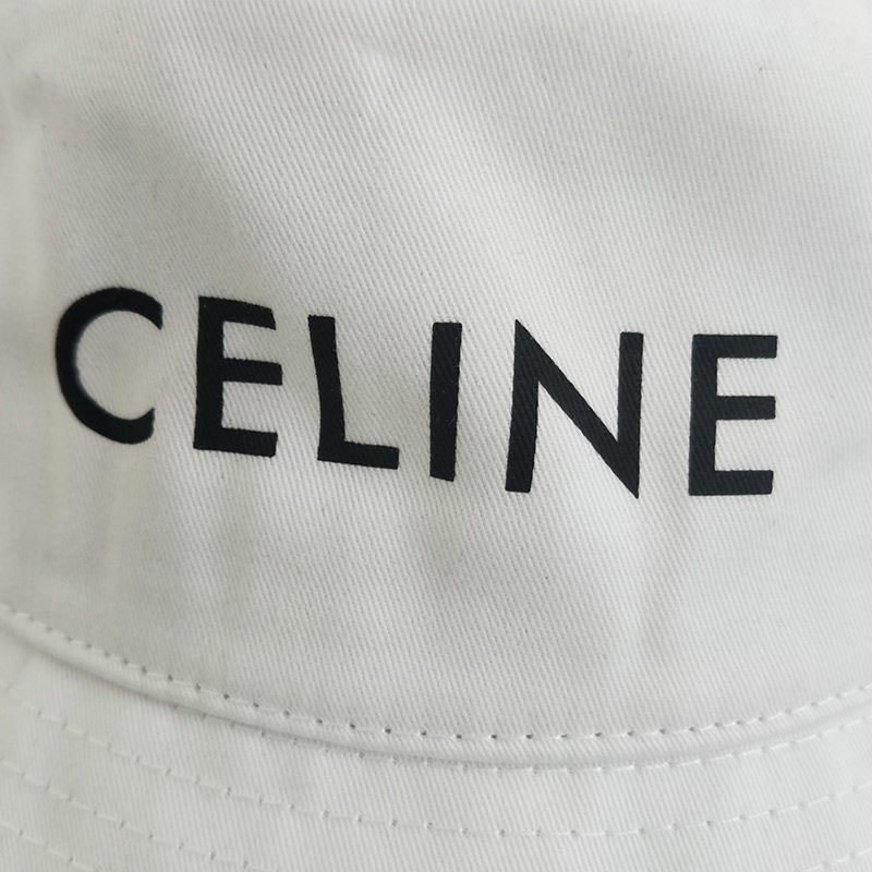 【CELINE公式旗艦店】(セリーヌ) ご好評に付き再入荷！！