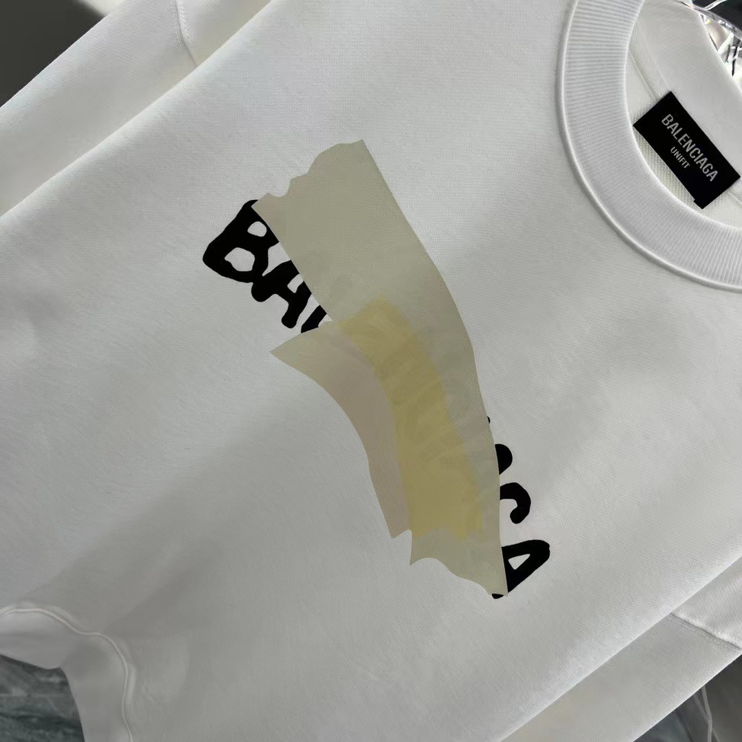 【BALENCIAGA】バレンシアガ 男女兼用、ご好評に付き再入荷！
