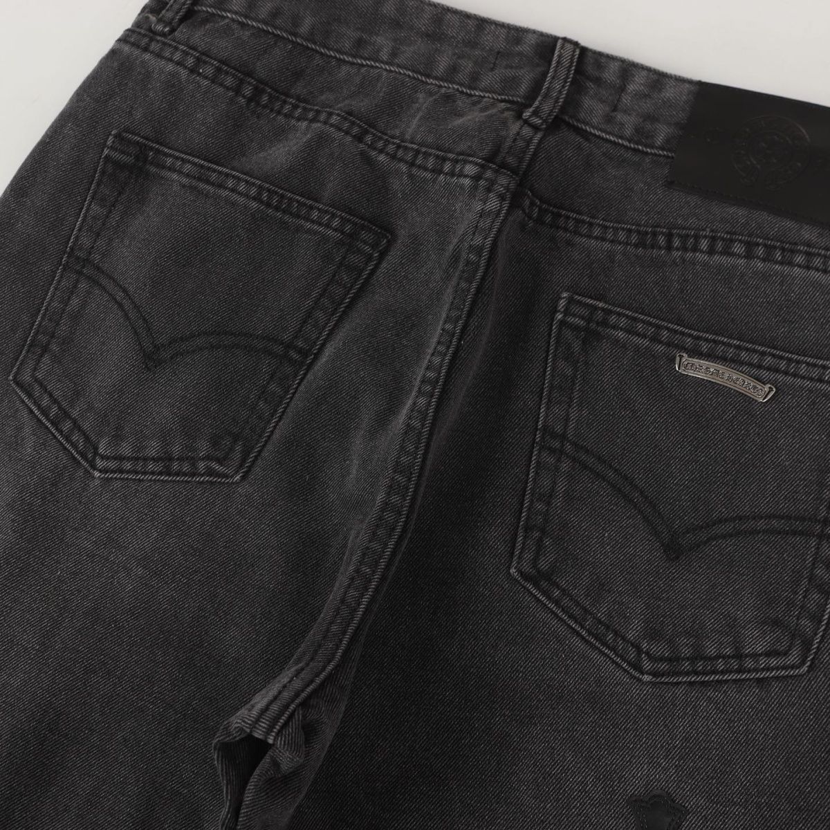 【CHROME HEARTS 公式旗艦店】クロムハーツ ジーパン、ご好評に付き再入荷！