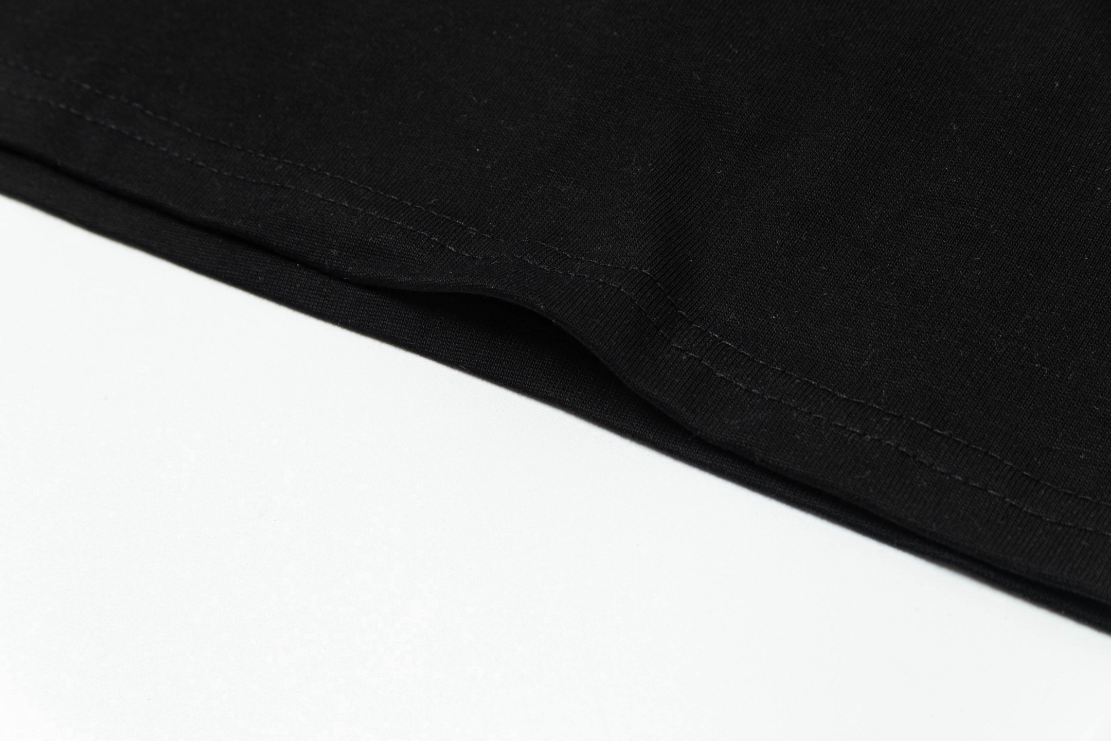 【CELINE】（セリーヌ）半袖Tシャツ 男女兼用、ご好評に付き再入荷！