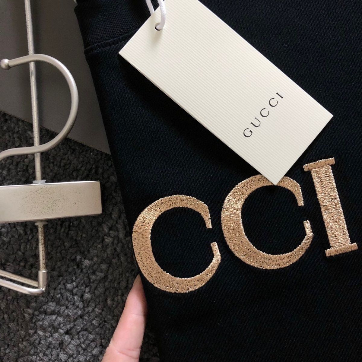 【Gucci 】（グッチ）半袖 男女兼用、ご好評に付き再入荷！
