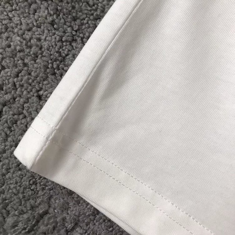 【CELINE】（セリーヌ）男女兼用、ご好評に付き再入荷！