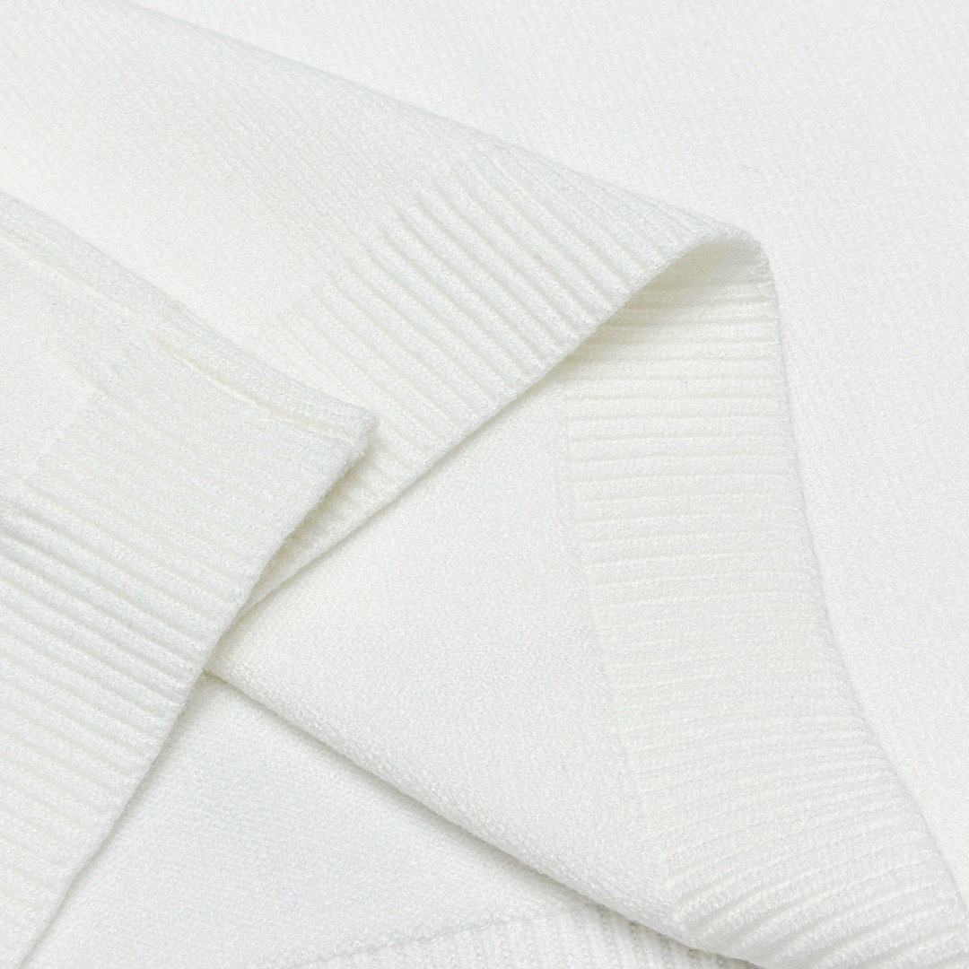 【Canada Goose旗艦店】セーター 男女兼用、ご好評に付き再入荷！