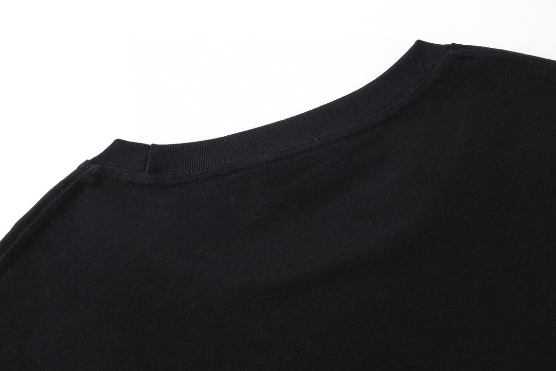 【BURBERRY旗艦店】バーバリー 半袖Tシャツ ご好評に付き再入荷！