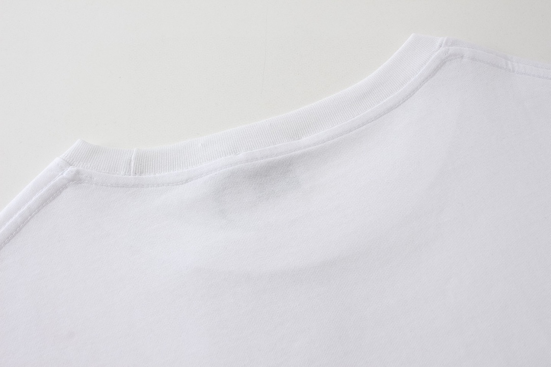 【BURBERRY旗艦店】バーバリー 半袖Tシャツ ご好評に付き再入荷！