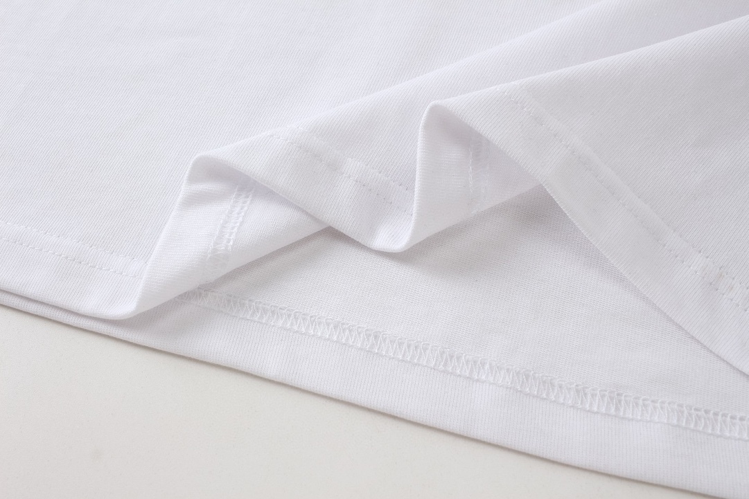 【BURBERRY旗艦店】バーバリー 半袖Tシャツ ご好評に付き再入荷！