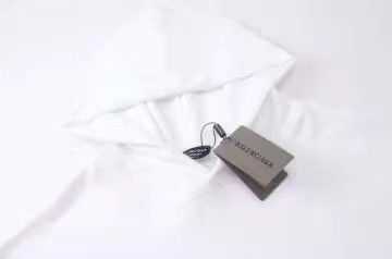 【BALENCIAGA】バレンシアガ パーカー、ご好評に付き再入荷！