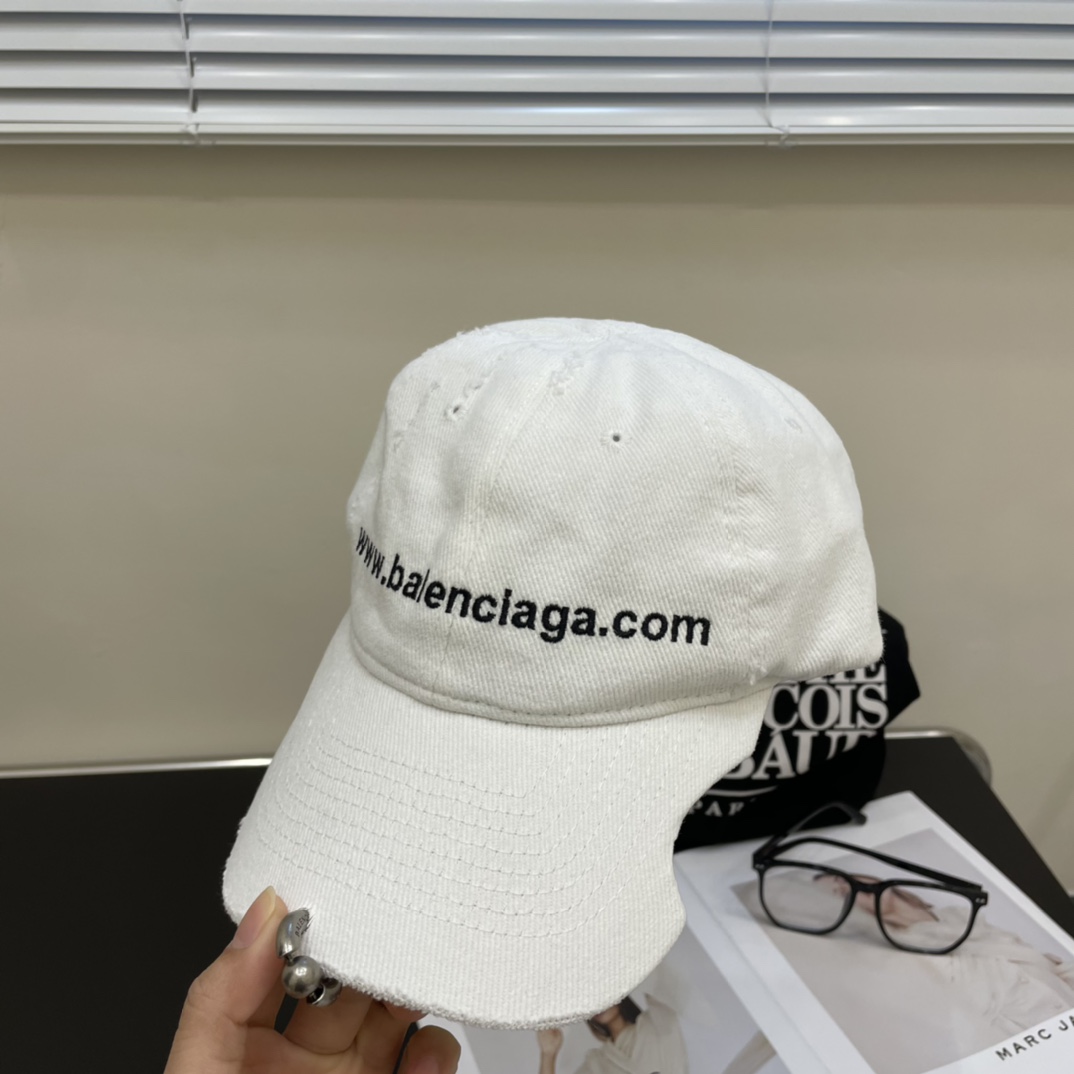 【BALENCIAGA バレンシアガ】【数量限定】 野球帽 / ハット