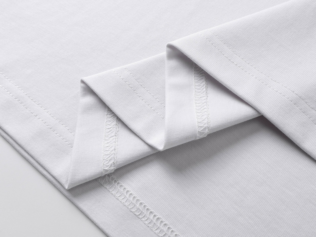 【BALENCIAGA旗艦店】バレンシアガ 長袖 即日出荷 ご好評に付き再入荷！