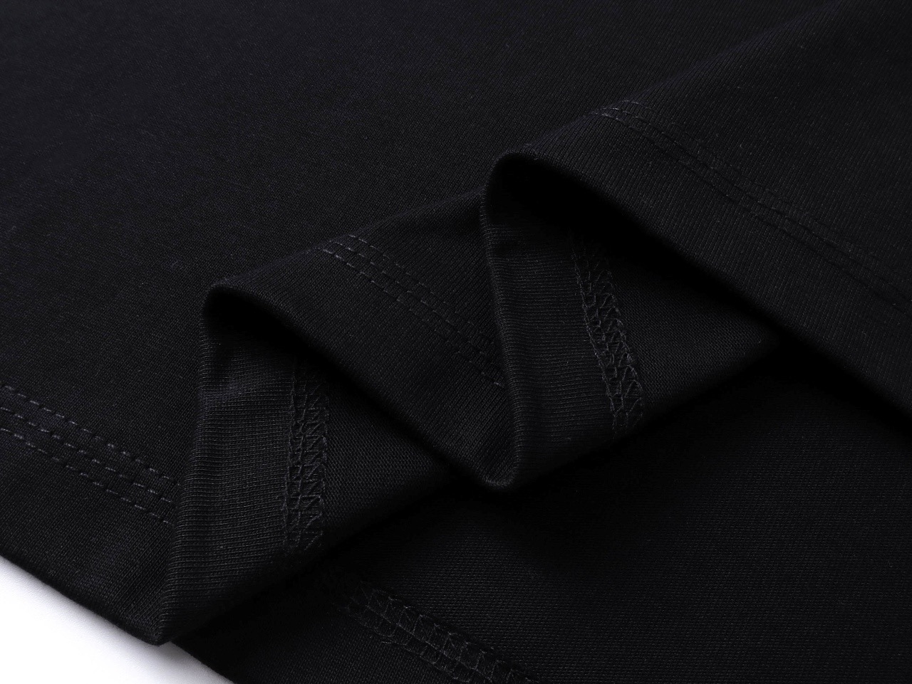 【BURBERRY旗艦店】バーバリー 半袖Tシャツ ご好評に付き再入荷！
