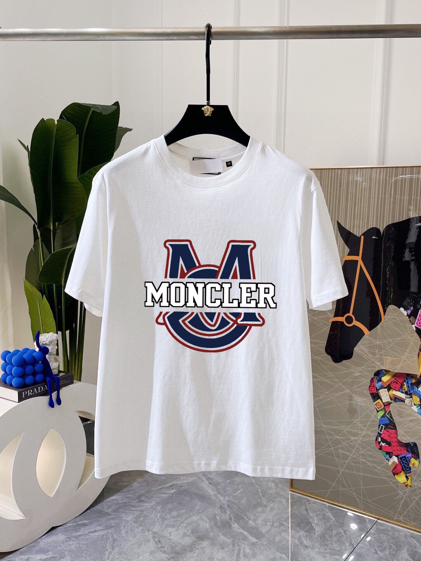 【MONCLER旗艦店】モンクレール 半袖ショートパンツスーツ ご好評に付き再入荷！