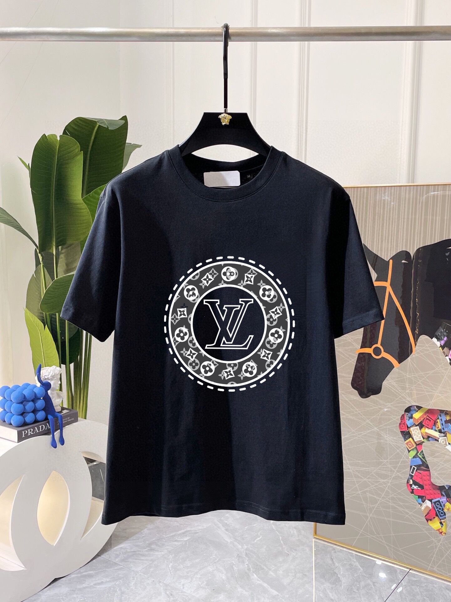 【LOUIS VUITTON旗艦店】半袖ショートパンツスーツ ご好評に付き再入荷！