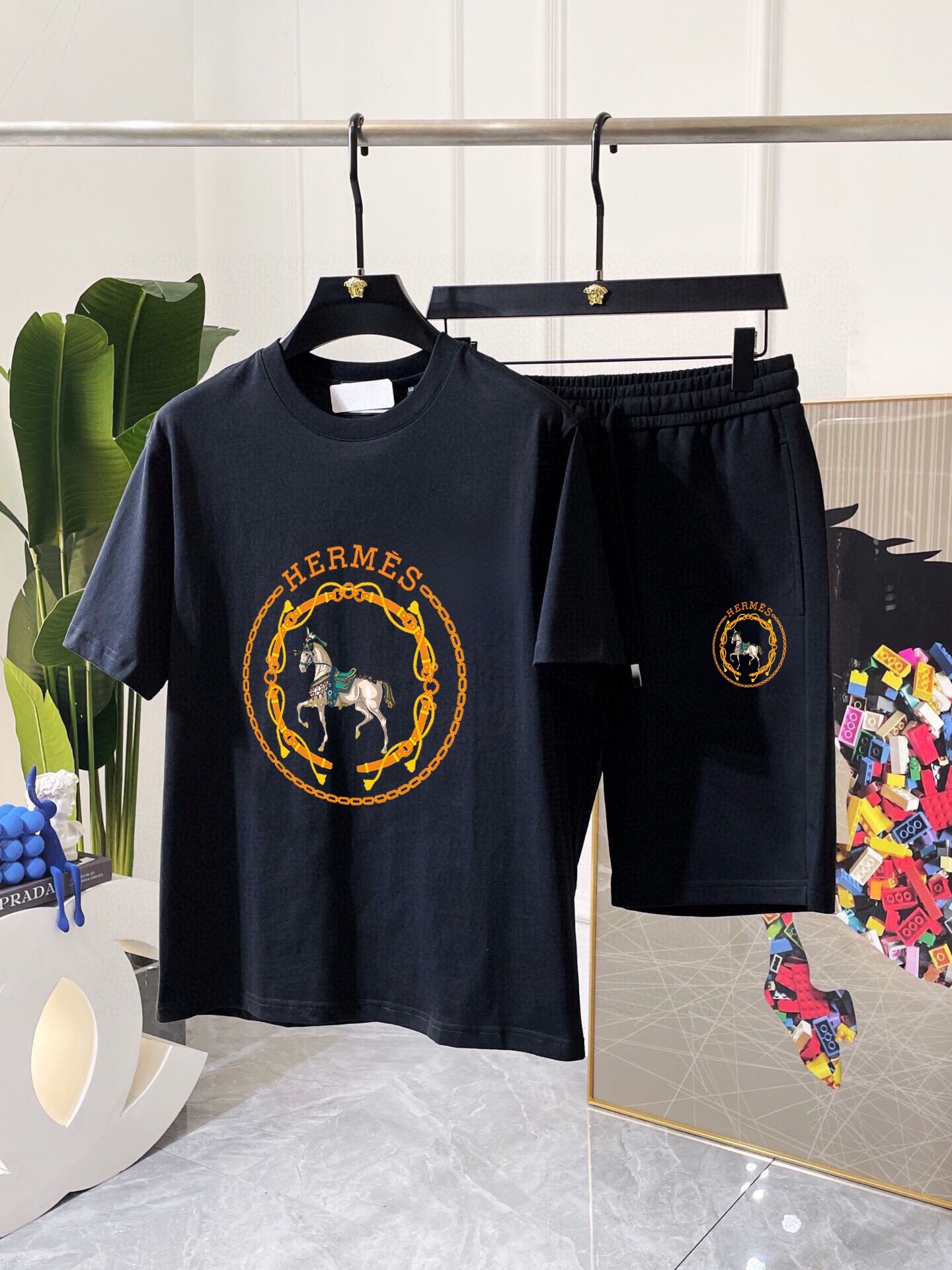 【HERMES旗艦店】エルメス 半袖ショートパンツスーツ ご好評に付き再入荷！