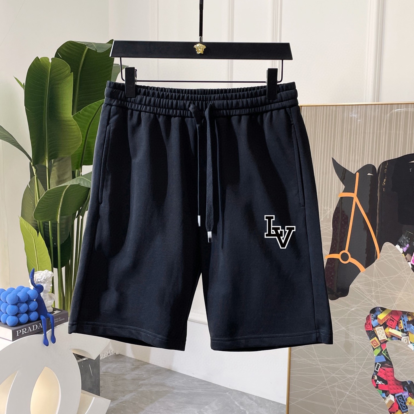 【LOUIS VUITTON旗艦店】半袖ショートパンツスーツ ご好評に付き再入荷！