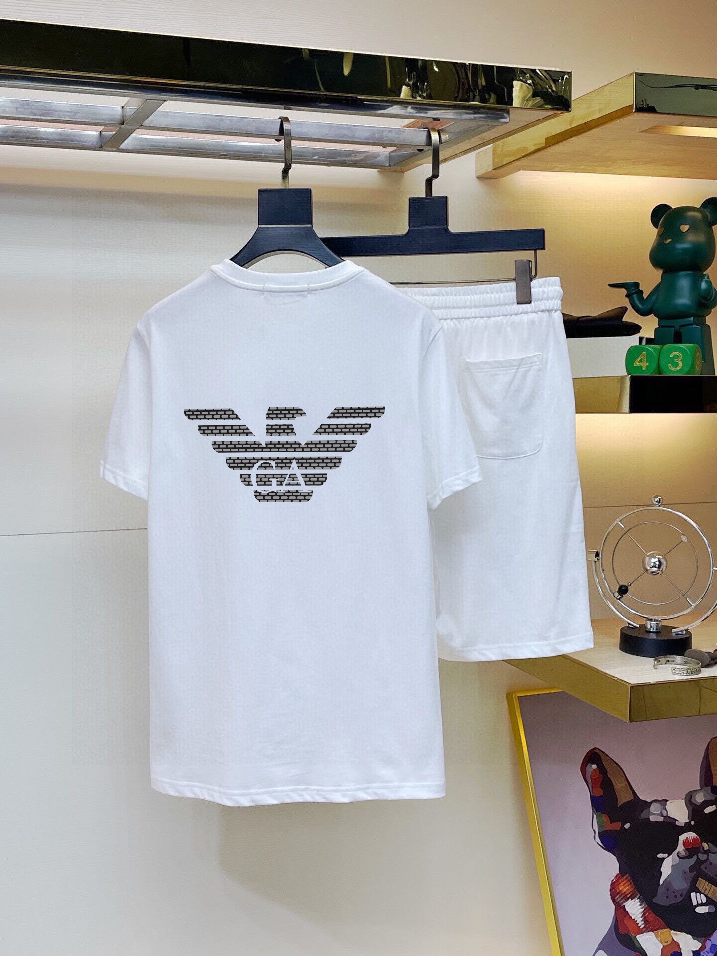 【ARMANI旗艦店】アルマーニ 半袖ショートパンツスーツ ご好評に付き再入荷！