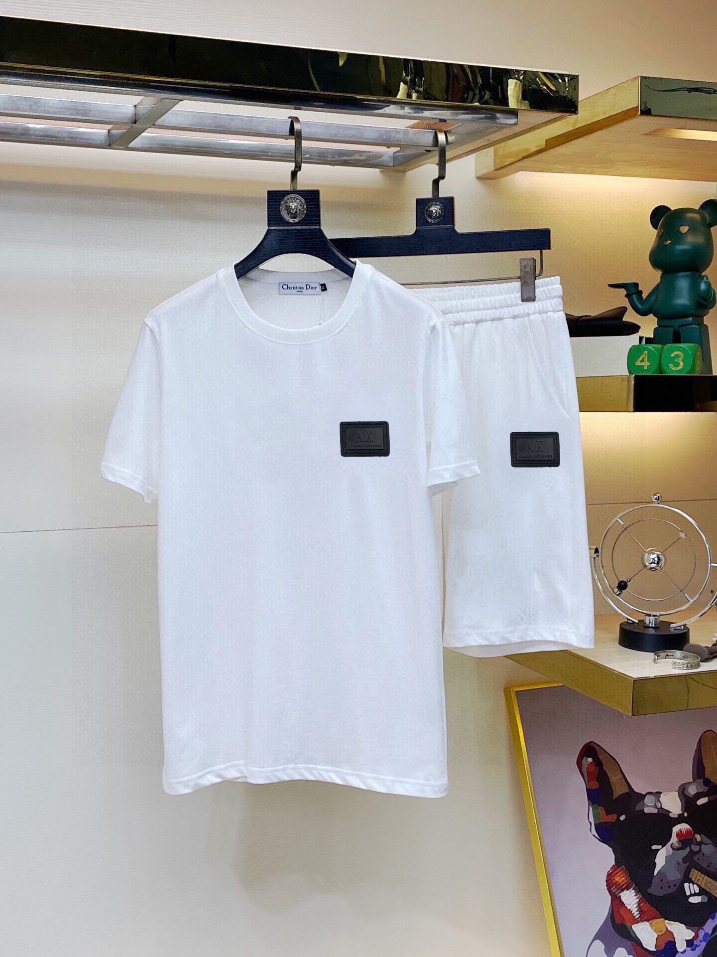 【ARMANI旗艦店】アルマーニ 半袖ショートパンツスーツ ご好評に付き再入荷！