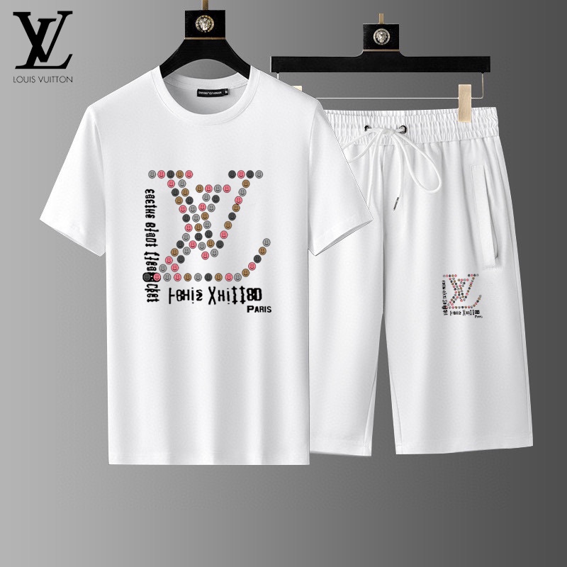 【LOUIS VUITTON旗艦店】半袖ショートパンツスーツ ご好評に付き再入荷！