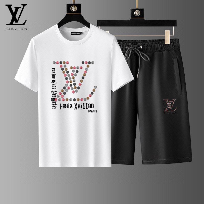 【LOUIS VUITTON旗艦店】半袖ショートパンツスーツ ご好評に付き再入荷！