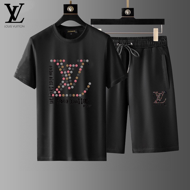【LOUIS VUITTON旗艦店】半袖ショートパンツスーツ ご好評に付き再入荷！