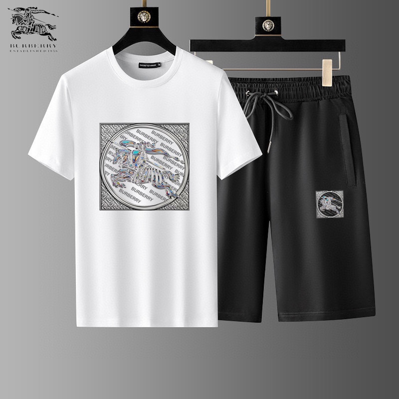 【BURBERRY旗艦店】バーバリー 半袖ショートパンツスーツ ご好評に付き再入荷！
