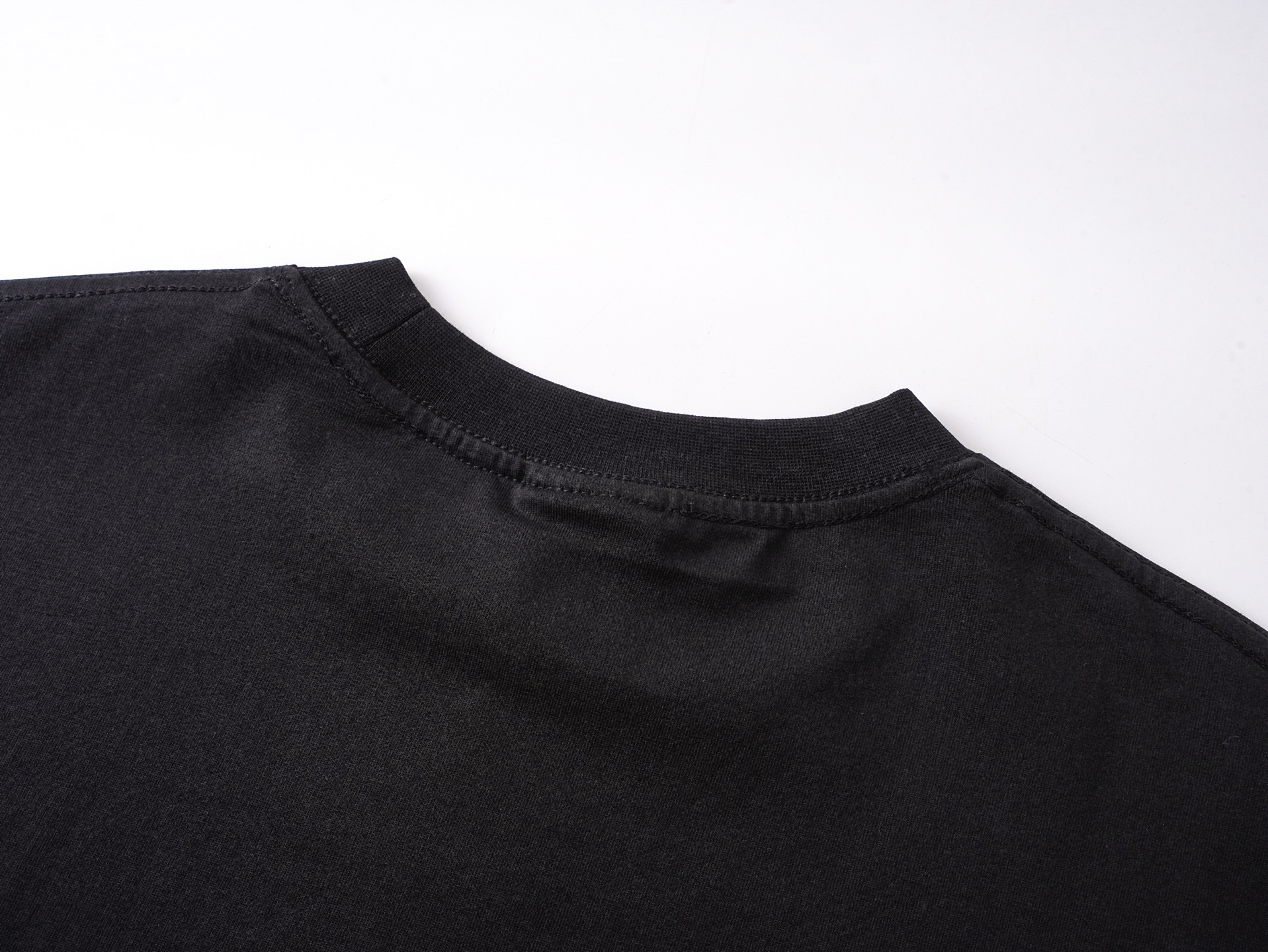 【BALENCIAGA旗艦店】バレンシアガ 長袖 即日出荷 ご好評に付き再入荷！