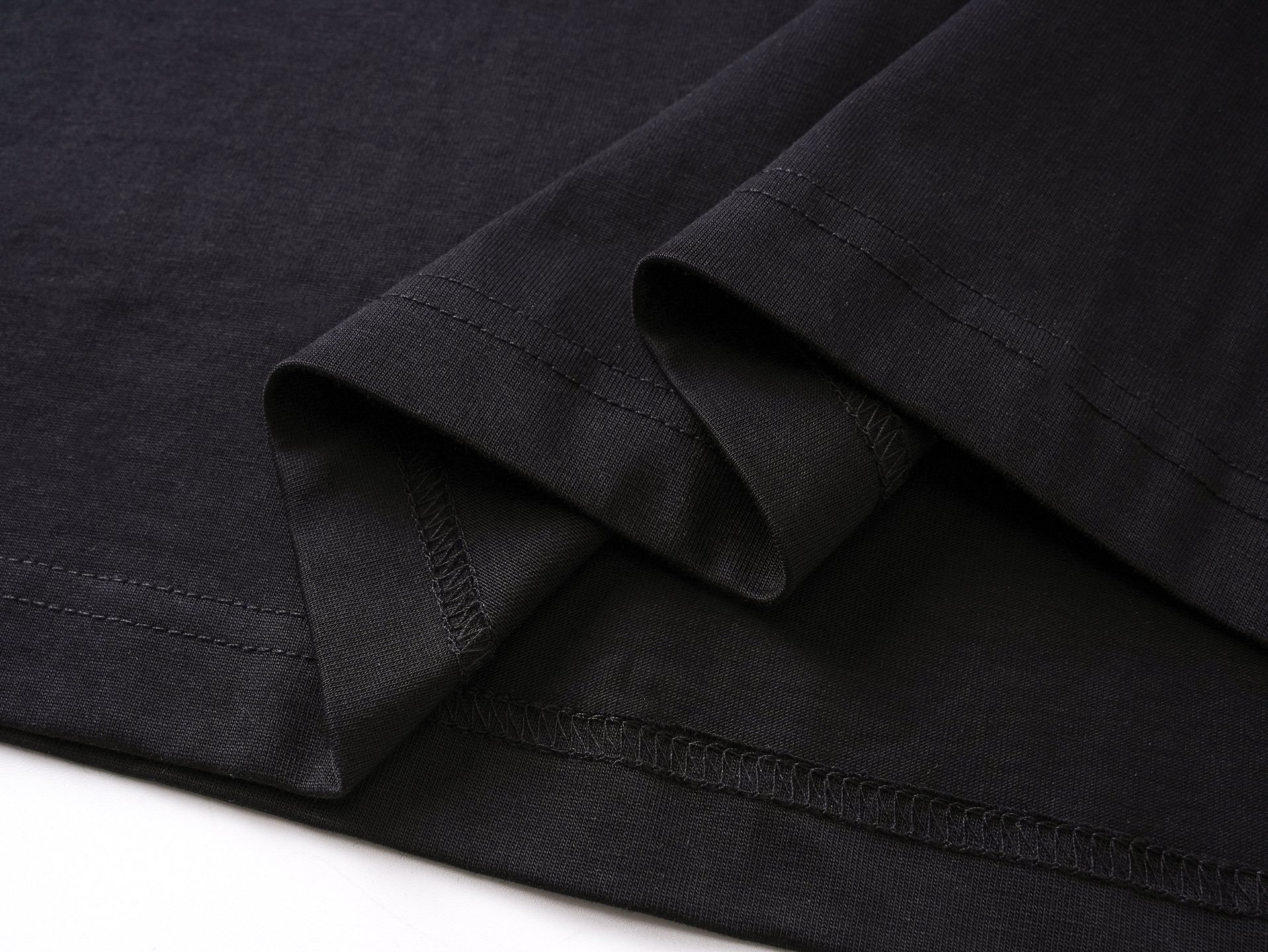 【BALENCIAGA旗艦店】バレンシアガ 長袖 即日出荷 ご好評に付き再入荷！