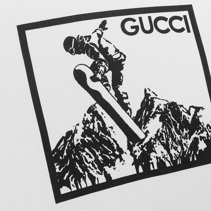 【Gucci 】（グッチ）Tシャツ ご好評に付き再入荷！