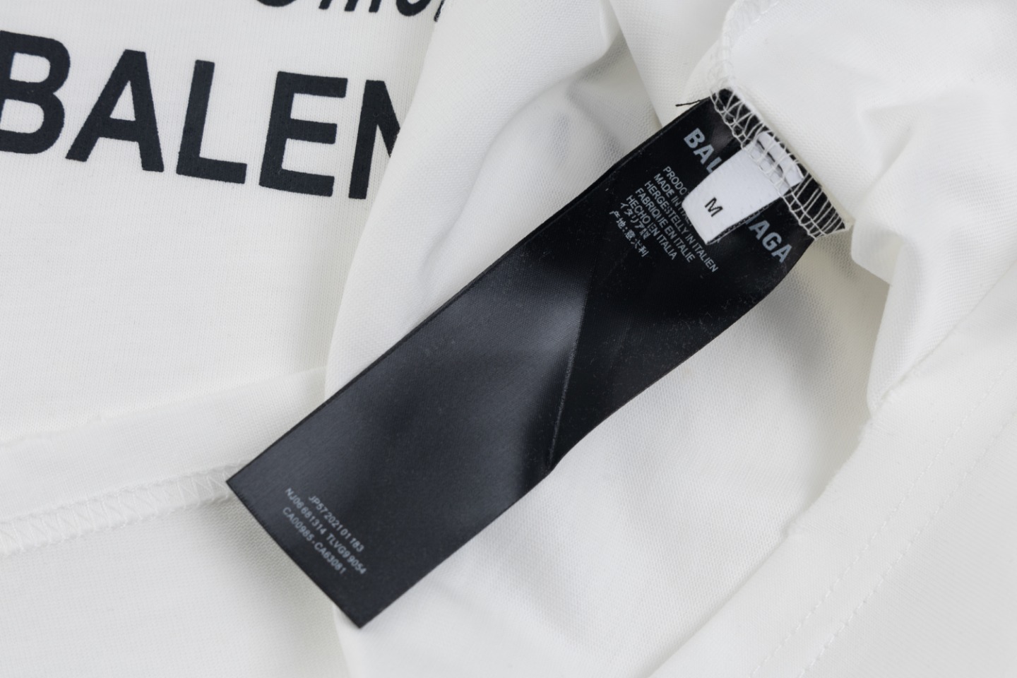 【BALENCIAGA旗艦店】バレンシアガ 長袖 即日出荷 ご好評に付き再入荷！
