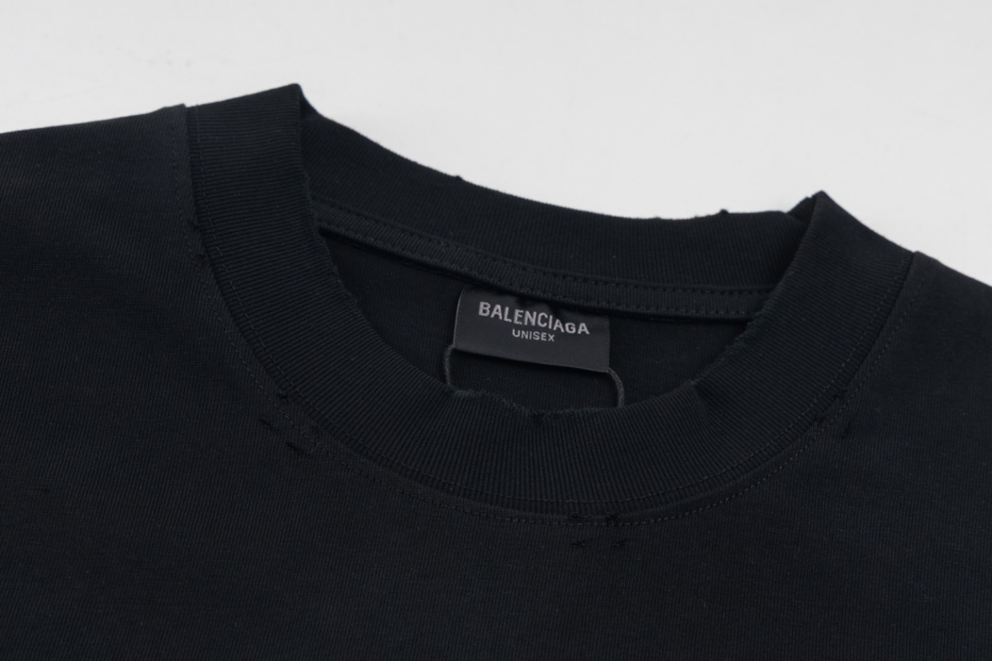 【BALENCIAGA旗艦店】バレンシアガ 長袖 即日出荷 ご好評に付き再入荷！