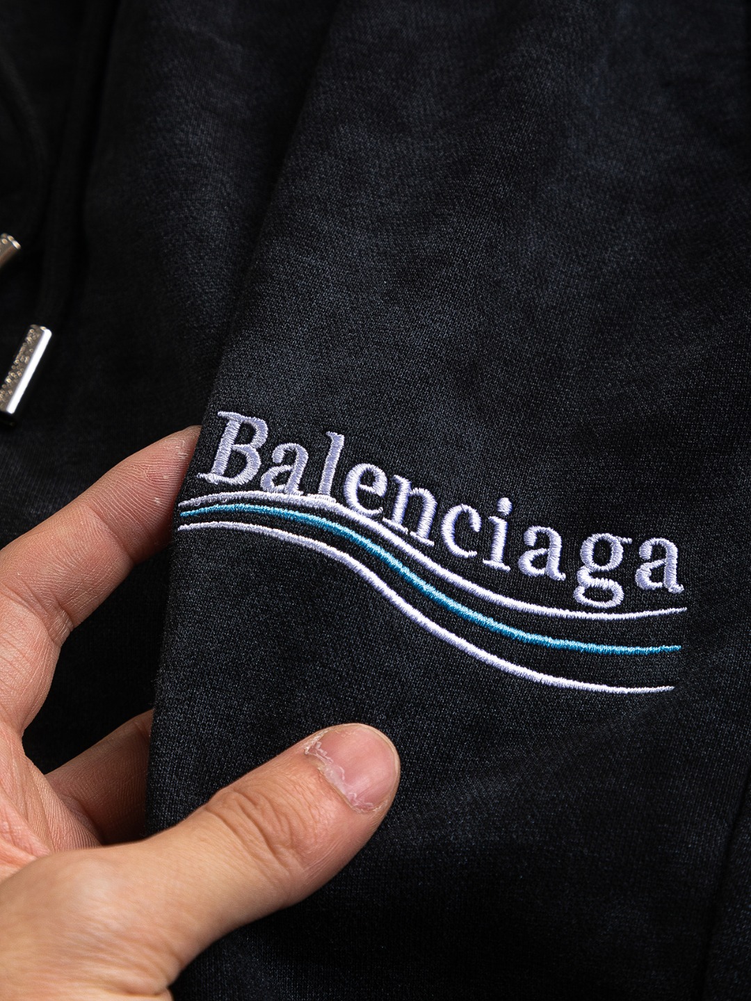 【BALENCIAGA旗艦店】バレンシアガ 半ズボン ご好評に付き再入荷！