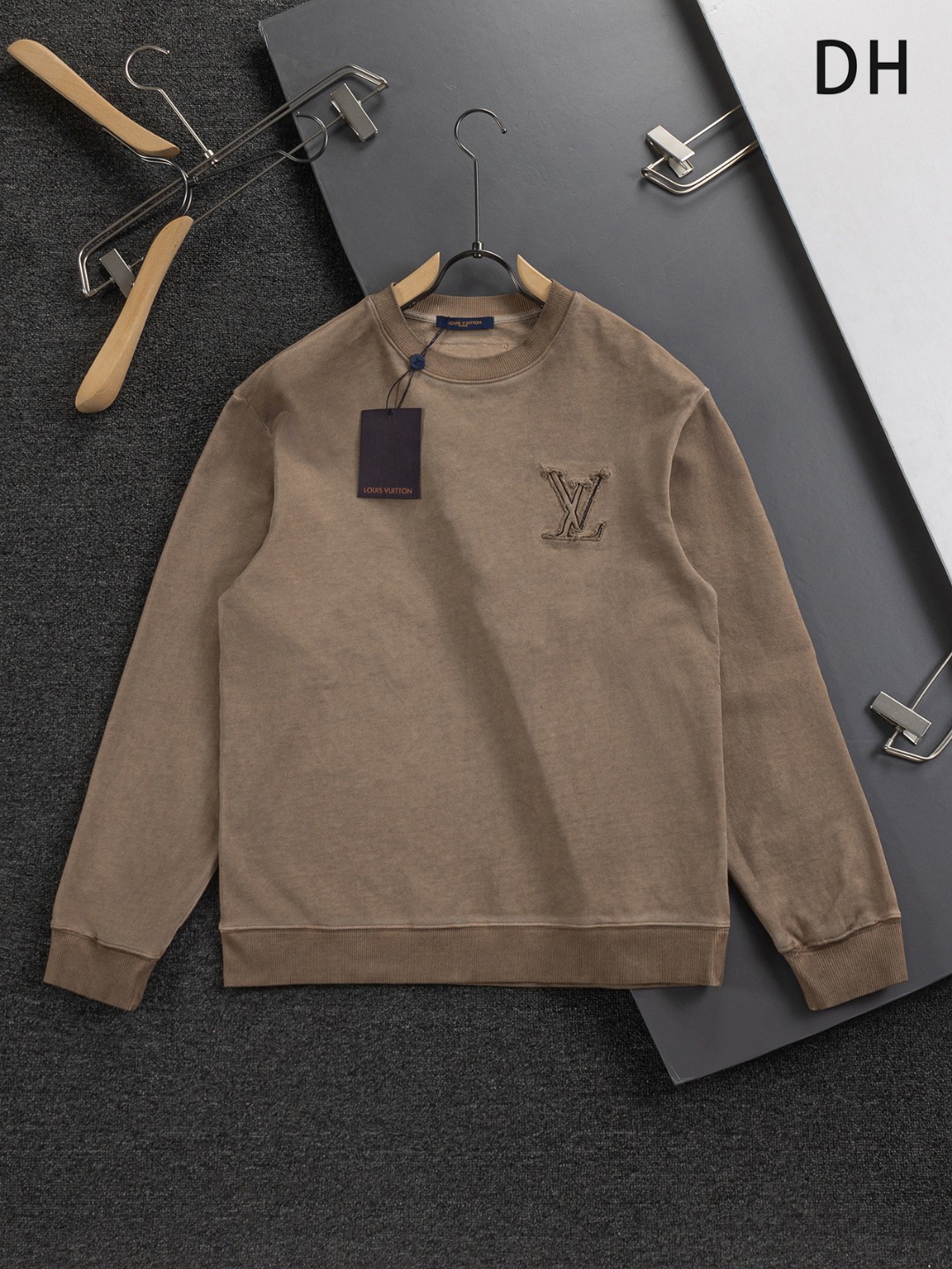 【LOUIS VUITTON旗艦店】ルイヴィトン 長袖 ご好評に付き再入荷！