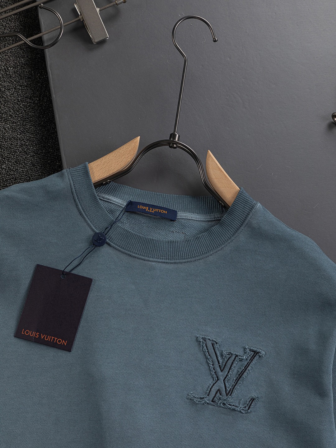 【LOUIS VUITTON旗艦店】ルイヴィトン 長袖 ご好評に付き再入荷！