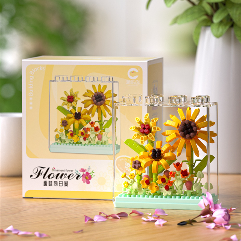 Flower Building Blocks Set with Clear Display Case, Artificial Bouquet Mini Bricks Kit, Eternal Flower Decor Gift for Adults & Teens