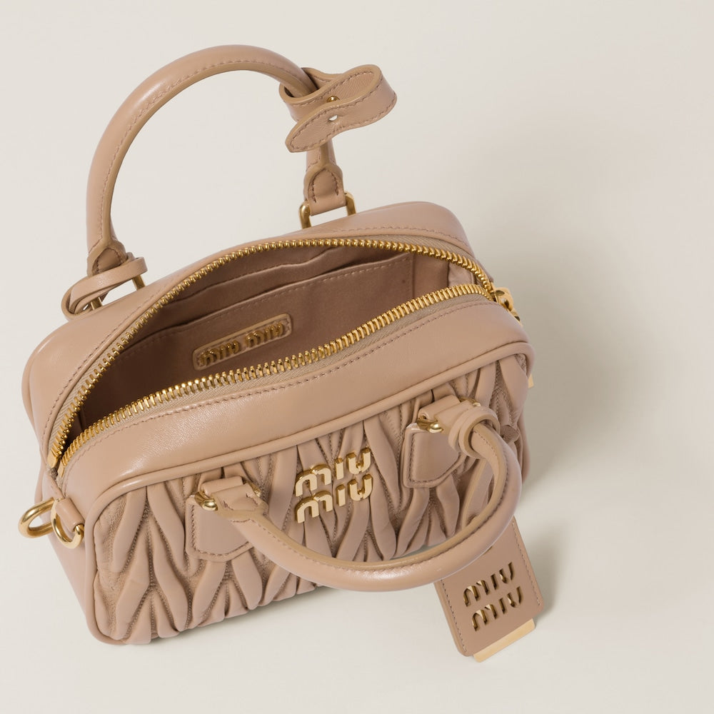 アルカディ マテラッセレザー バッグ スモ一ル