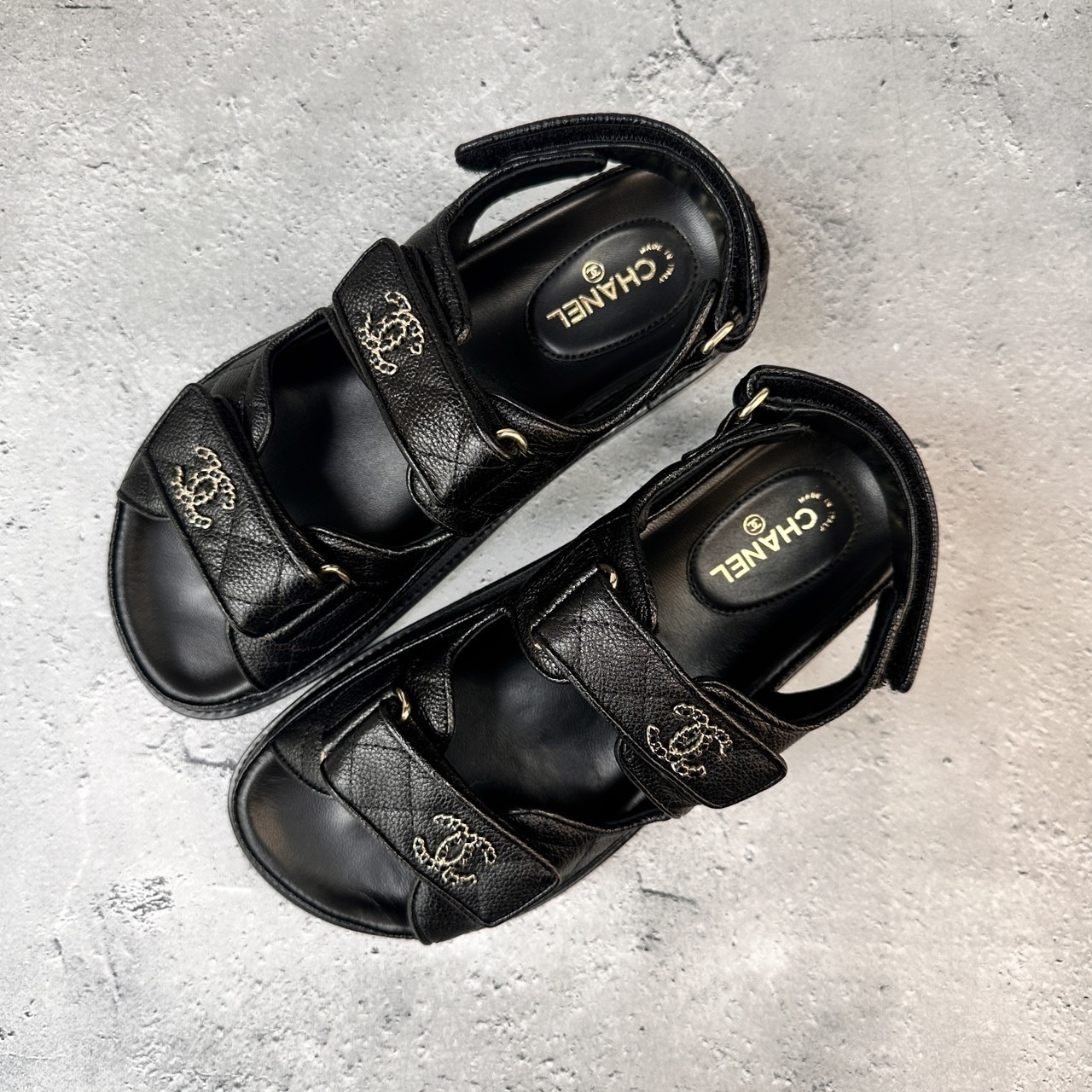 CHANEL フットベットサンダル｜レディース新作-三越伊勢丹公式 ラグジュアリーアウトレット